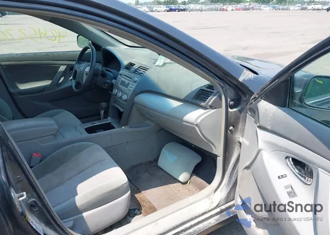 2011 Toyota Camry Le from USA, damaged, VIN 4T1BF3EK4BU606928